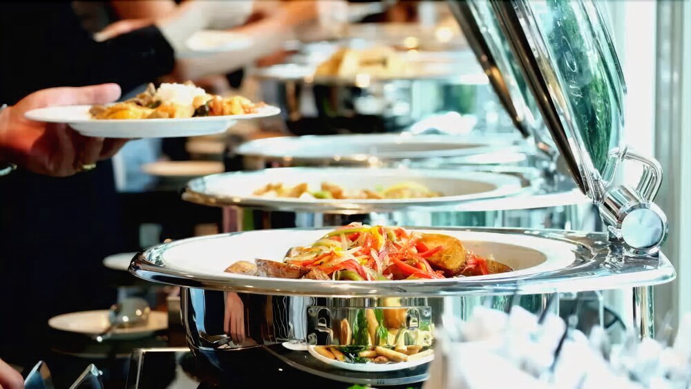 Here’s Why XS Lounge & Grill’s Indian Buffet is Simply the Best!